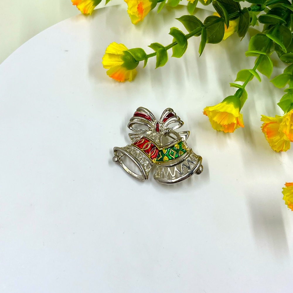 Danecraft Signed Vintage Christmas Bells Brooch with Enamel Accents